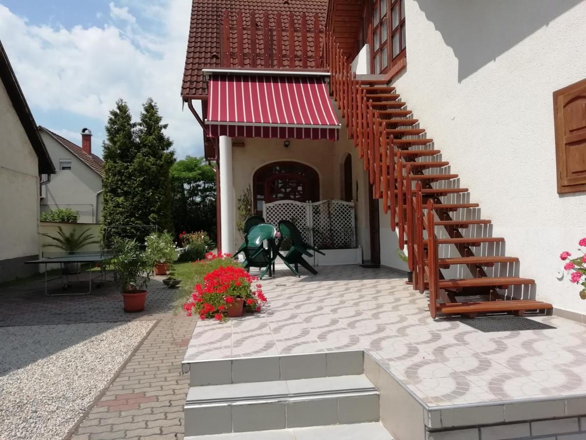 Balla Apartmanhaz Siófok Exteriér fotografie