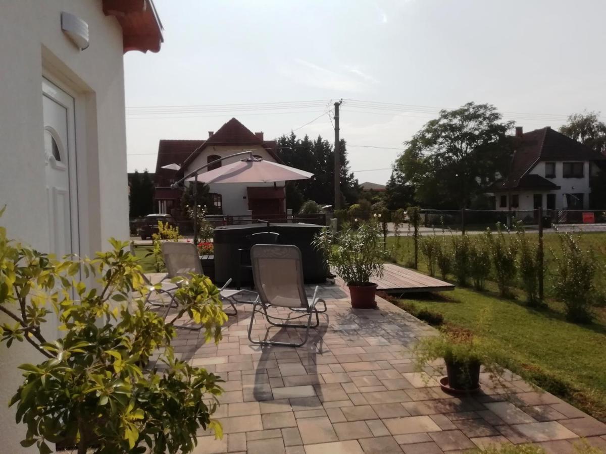 Balla Apartmanhaz Siófok Exteriér fotografie